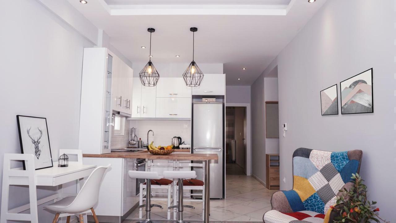 Cozy In Center Apartment Thessaloniki